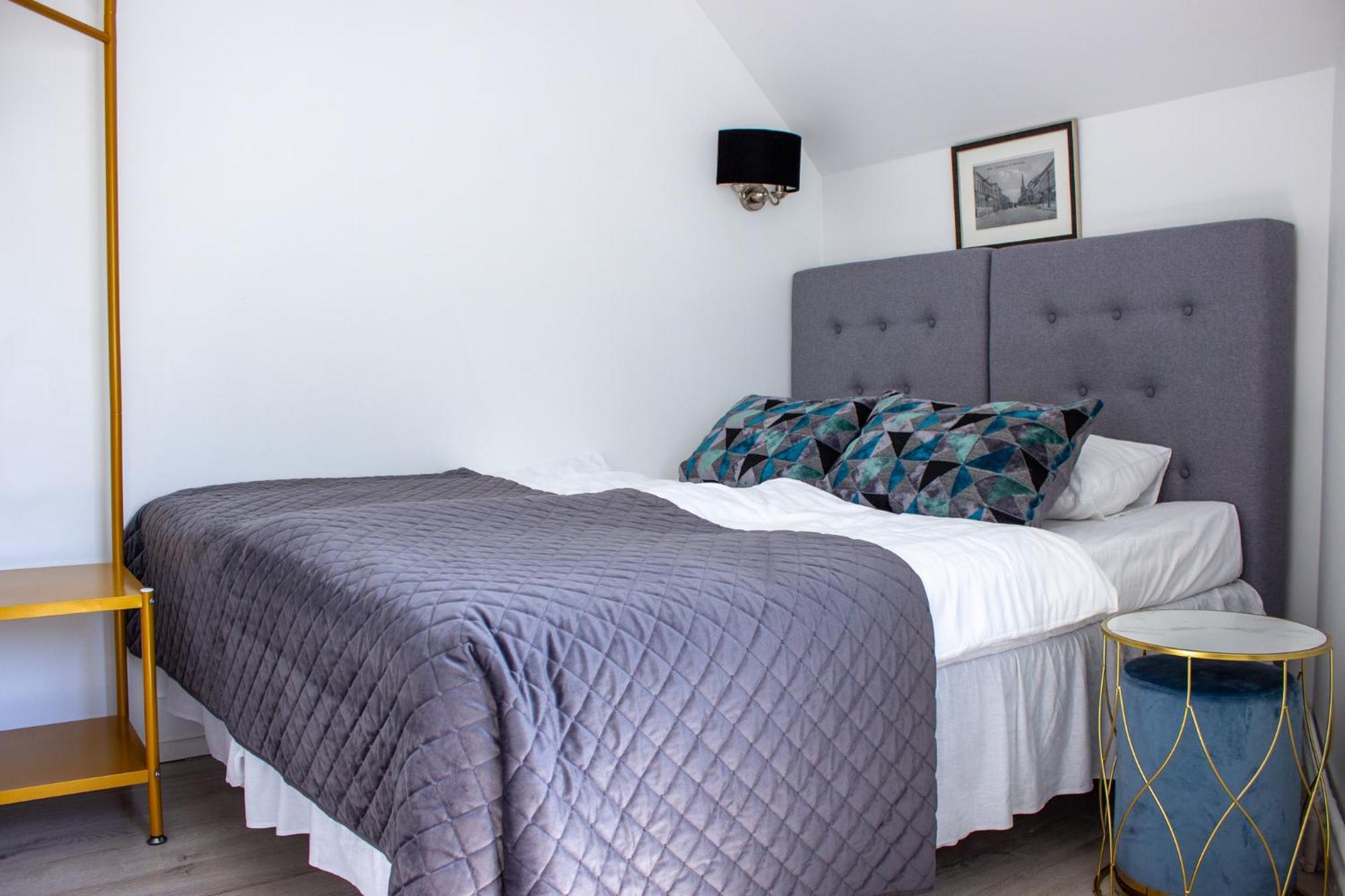 Heritage House Apartment *